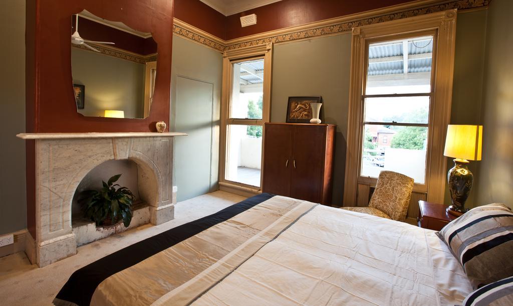 מנספילד Delatite Hotel מראה חיצוני תמונה