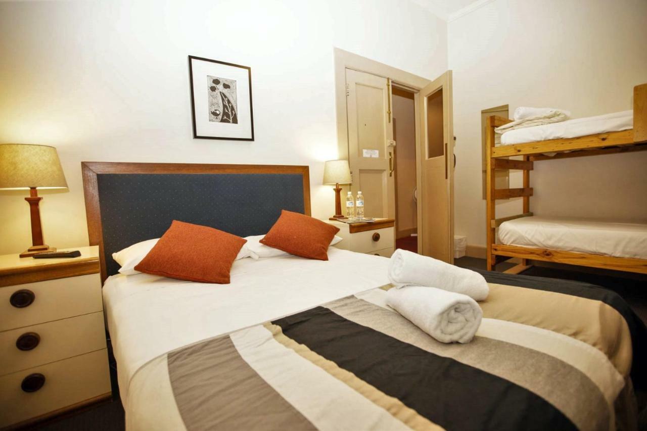 מנספילד Delatite Hotel מראה חיצוני תמונה