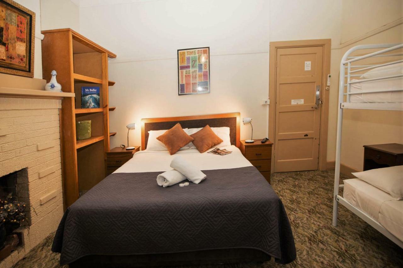מנספילד Delatite Hotel מראה חיצוני תמונה